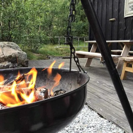Familiehytte Pa Botn, Vagslid Til Leie *
