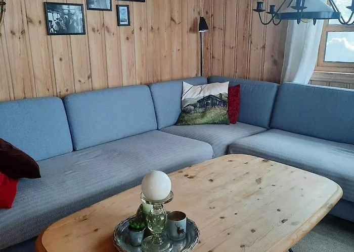Feriehus Familiehytte På Botn, Vågslid Til Leie